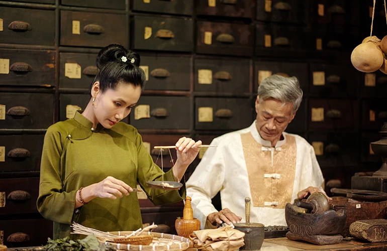 Experts en médecine orientale inspirée du Médecin de Bouddha